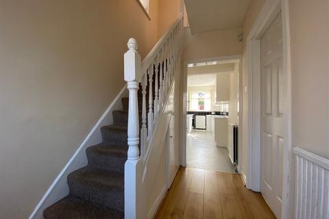 9 Moorside Crescent, Droylsden, Manchester, M43 7HT