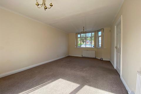 9 Moorside Crescent, Droylsden, Manchester, M43 7HT