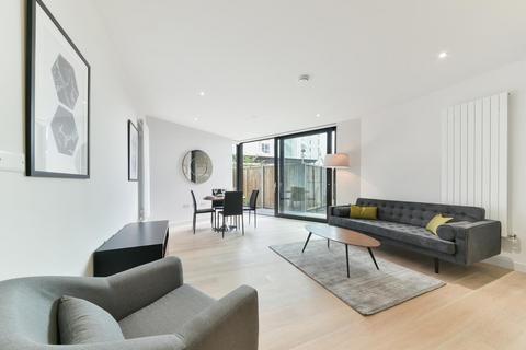 1 bedroom apartment for sale, Summerston House, Royal Wharf, London, E16