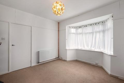 2 bedroom bungalow to rent, Grants Avenue, Fulford, York, YO10