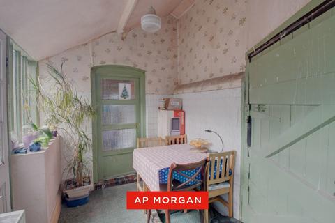 3 bedroom terraced house for sale, Zoar Street, Dudley, West Midlands, DY3