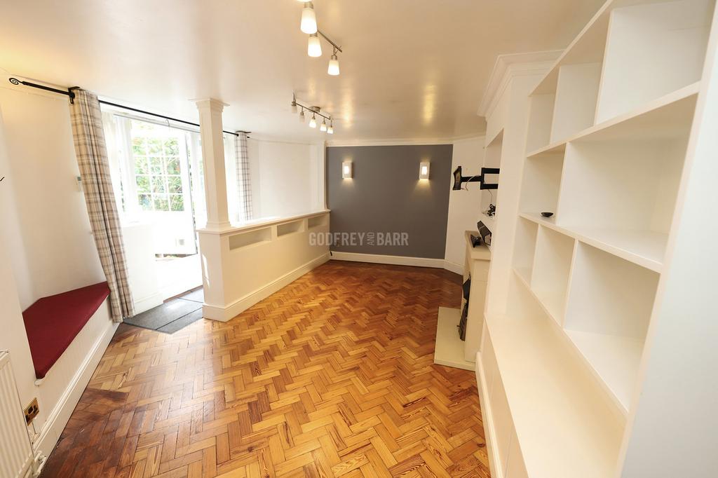 East Finchley N2 2 bed apartment for sale £580,000
