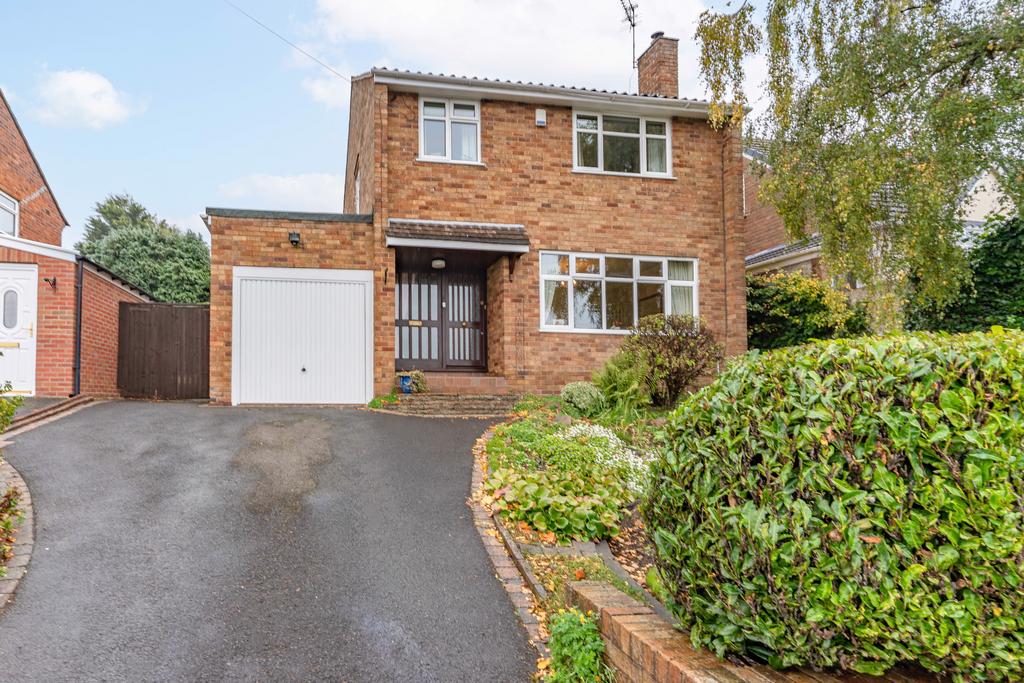 Oakfield Avenue, Kingswinford, West... 3 bed detached house for sale