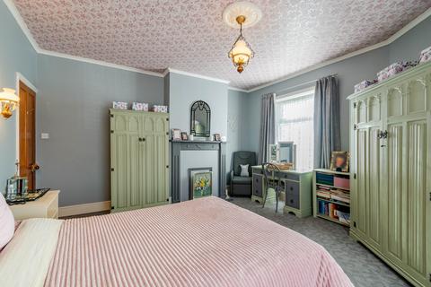 33 Bower Lane, Quarry Bank, Brierley Hill, DY5 2DP