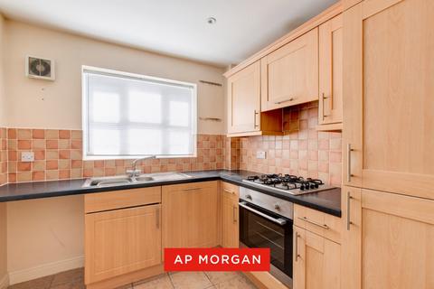 3 bedroom terraced house for sale, Hagley Road, Halesowen, West Midlands, B63