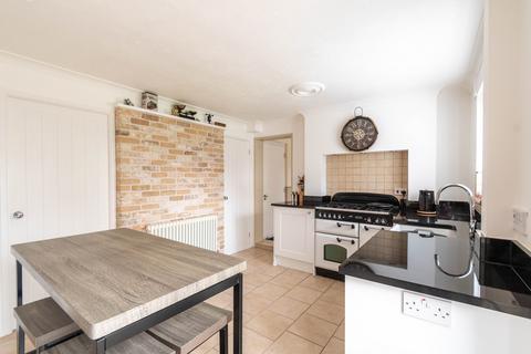 23 Roach Close, Brierley Hill, DY5 1LR