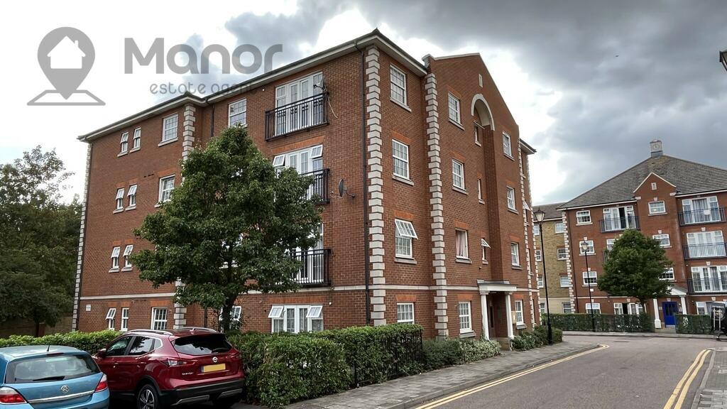 Queensberry Place, Manor Park, E12 6UN 2 bed flat £1,850 pcm (£427 pw)