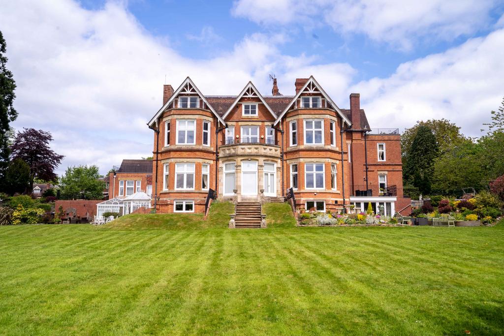 Lord Austin Drive, Marlbrook... 2 bed apartment £390,000