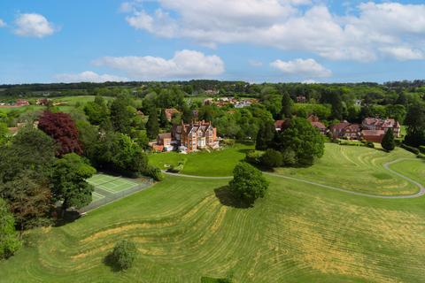 2 bedroom apartment for sale, Lord Austin Drive, Marlbrook, Bromsgrove, Worcestershire, B60