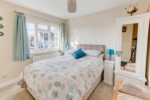 2a Green Lane, Catshill, Bromsgrove, B61 0LD