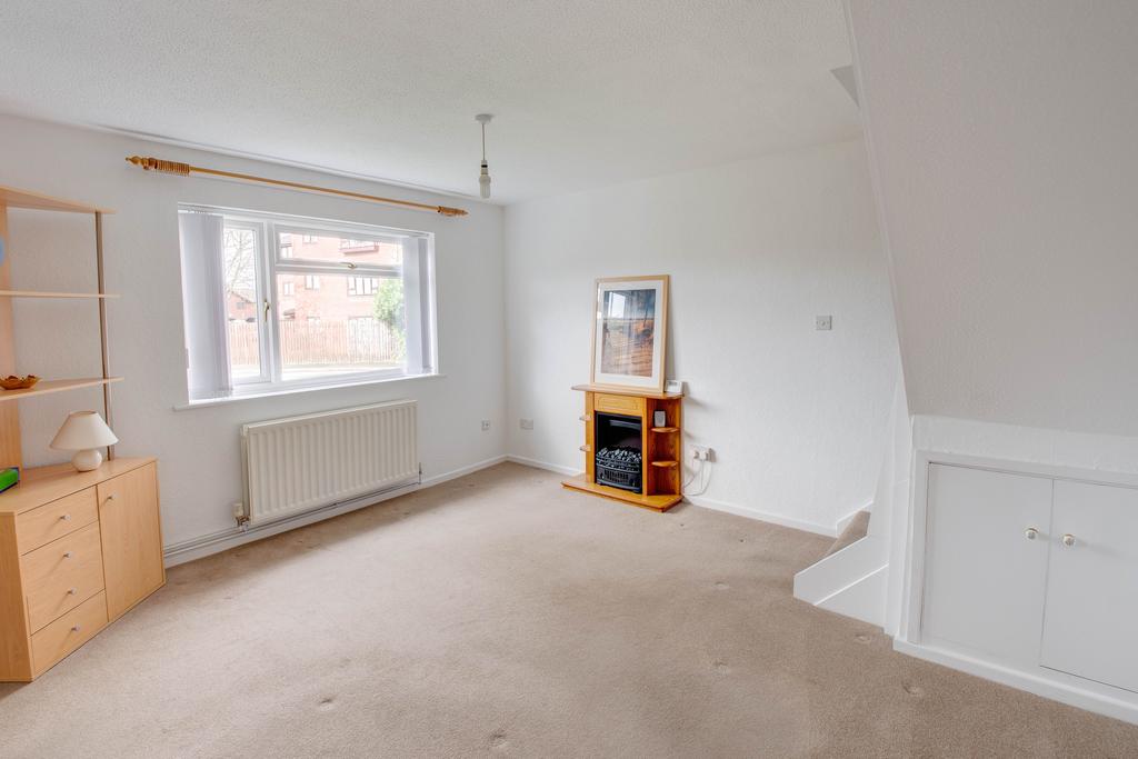 Oakhurst Drive, Bromsgrove, Worcestershire, B60 2 bed terraced house
