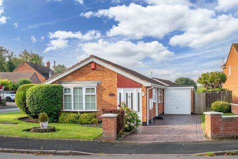 3 bedroom bungalow for sale, Rosemary Drive, Stoke Prior, Bromsgrove, Worcestershire, B60