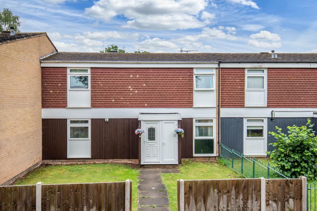 Meadow Court, Droitwich, Worcestershire, WR9 3 bed terraced house for