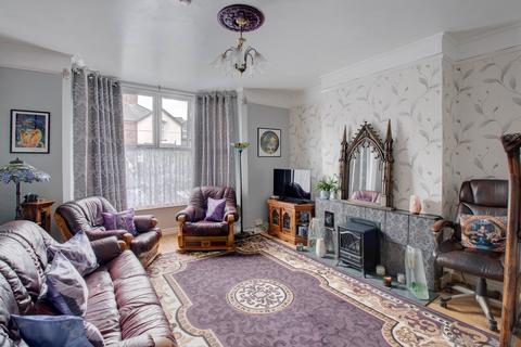 4 bedroom terraced house for sale, Wellington Road, Bromsgrove, Worcestershire, B60