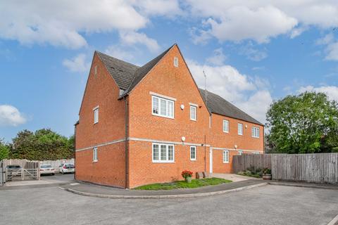 8 Joseph Perkins Close, Astwood Bank, Redditch, B96 6EQ