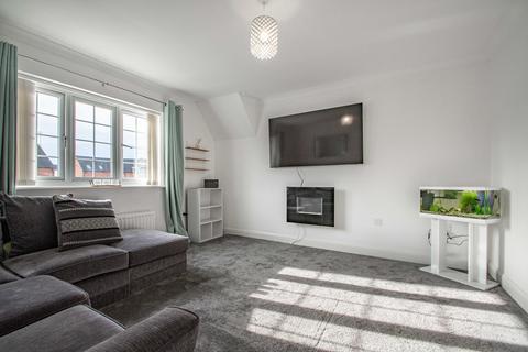 8 Joseph Perkins Close, Astwood Bank, Redditch, B96 6EQ