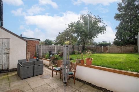 2 bedroom semi-detached house for sale - Manor Road, Studley, Warwickshire, B80