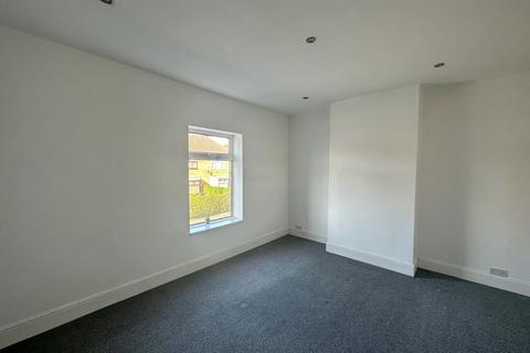 3 bedroom terraced house to rent, Ellesmere Street, Swinton, M27