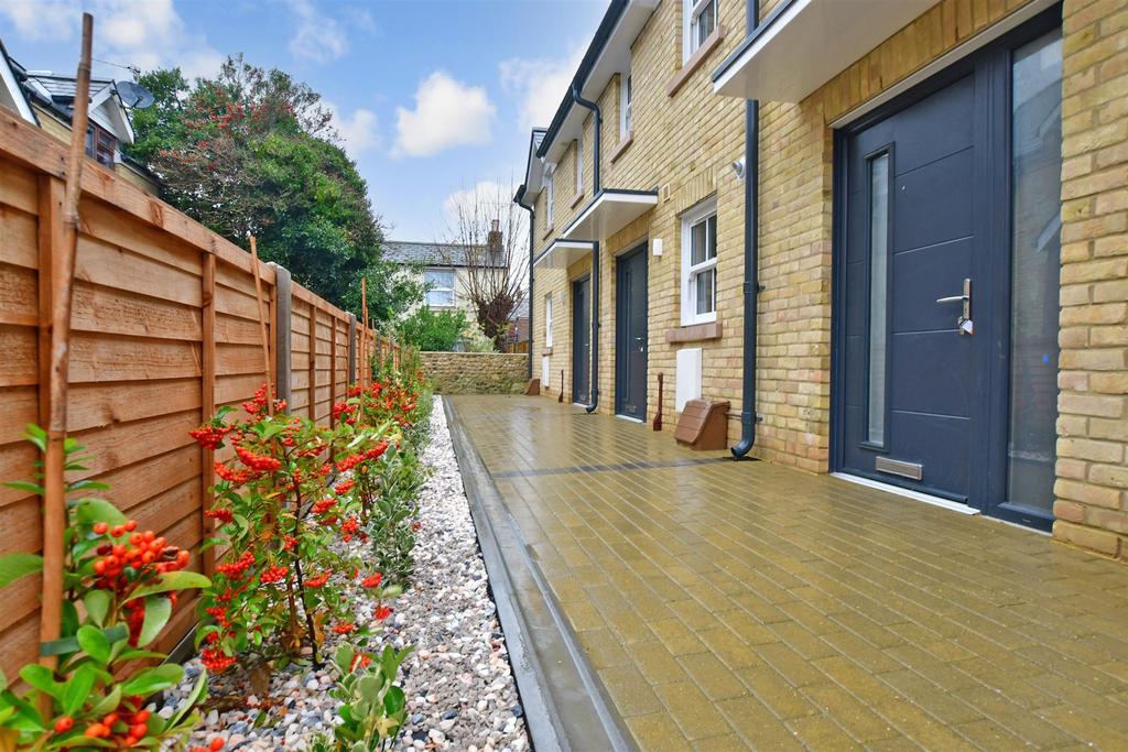 External Lifestyle Photograph