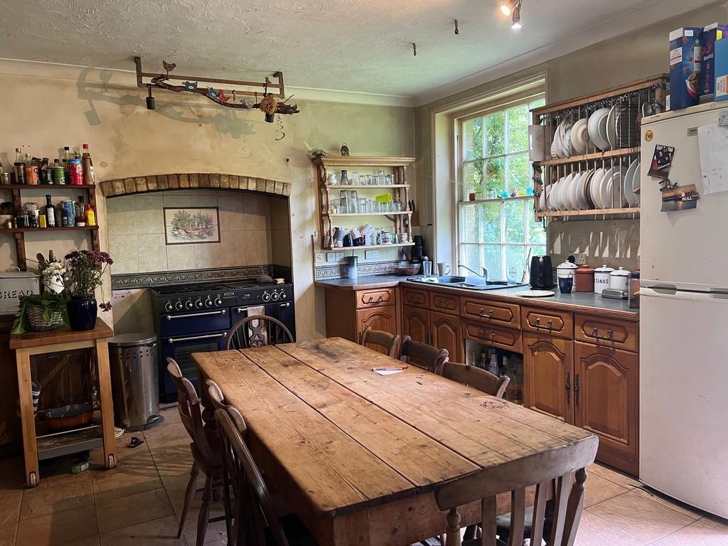 Kitchen 2