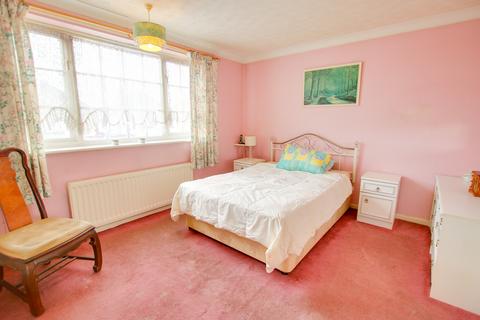 13 Chafen Road, Southampton, SO18 1BD