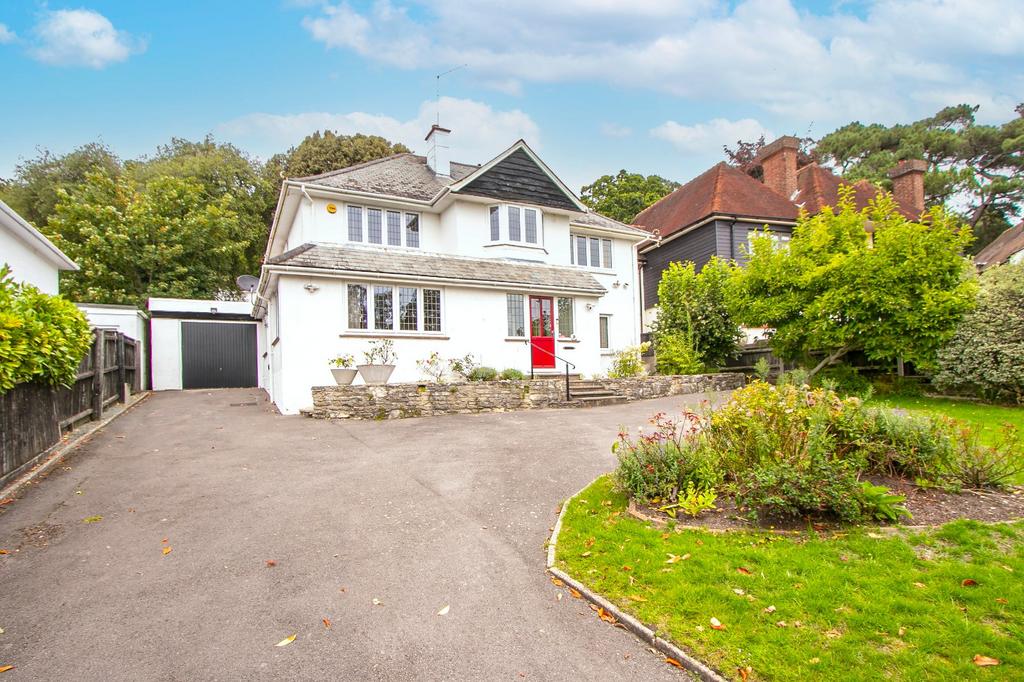 Springfield Crescent, Lower Parkstone, Poole, Dorset, BH14 5 bed