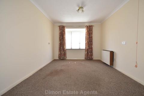 2 bedroom retirement property for sale, Pearce Court, George Street