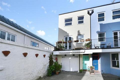 2 bedroom semi-detached house for sale - Western Street, Brighton, BN1 2PG