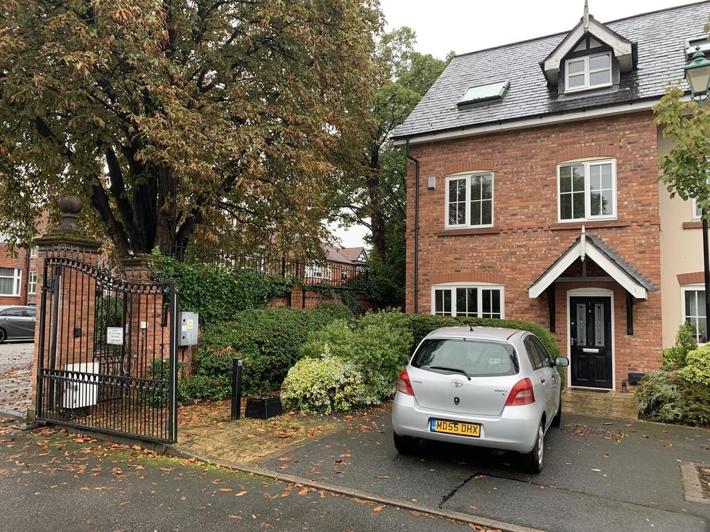 Hartley Hall Gardens, Gowen Road 4 bed townhouse £1,950 pcm (£450 pw)