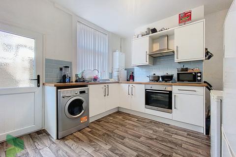 17 Lloyd Street, Darwen, BB3 1EH