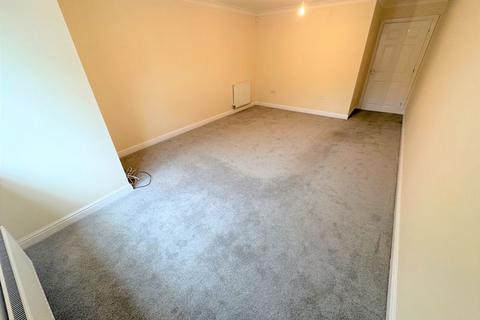 Flat 2, Grenfell Court Grenfell Park, Parkgate, Neston, CH64 6UD