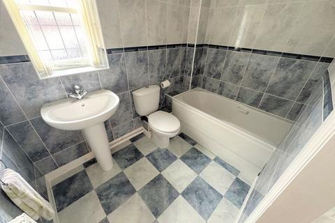 Flat 2, Grenfell Court Grenfell Park, Parkgate, Neston, CH64 6UD