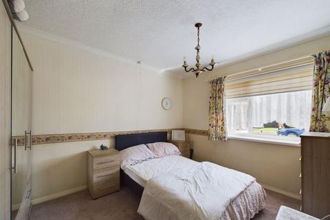 2 Bushfield Road, Albrighton, Wolverhampton, WV7 3PD