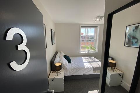 undefined, R3 @ Attenborough House, Beeston, NG9 2PA