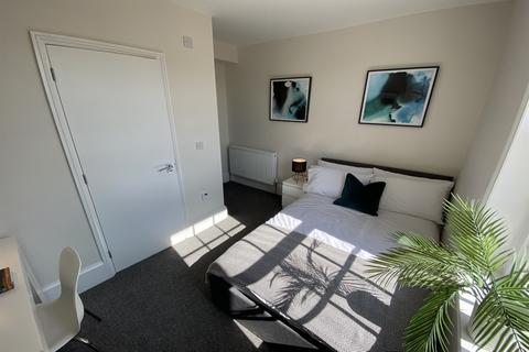 undefined, R3 @ Attenborough House, Beeston, NG9 2PA