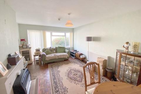 15 Ashley Place, Warminster, BA12 9QJ