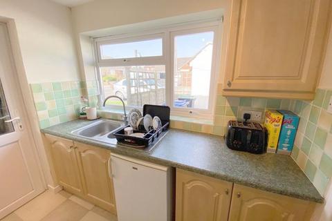 15 Ashley Place, Warminster, BA12 9QJ