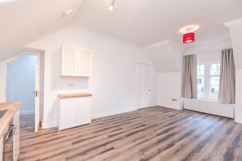 2 bedroom flat to rent, Thirlestane Lane, Edinburgh, EH9