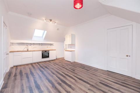 2 bedroom flat to rent, Thirlestane Lane, Edinburgh, EH9