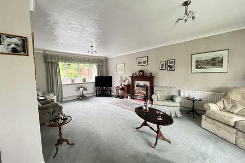 Rathlin Castle Hill, Llanblethian, Cowbridge, CF71 7JN