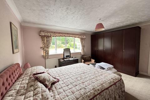 Rathlin Castle Hill, Llanblethian, Cowbridge, CF71 7JN