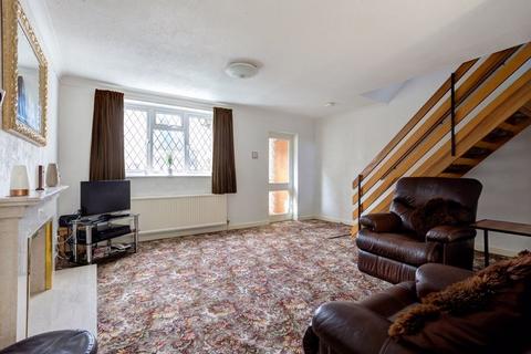 71 Avon Drive, Congleton, CW12 3RG
