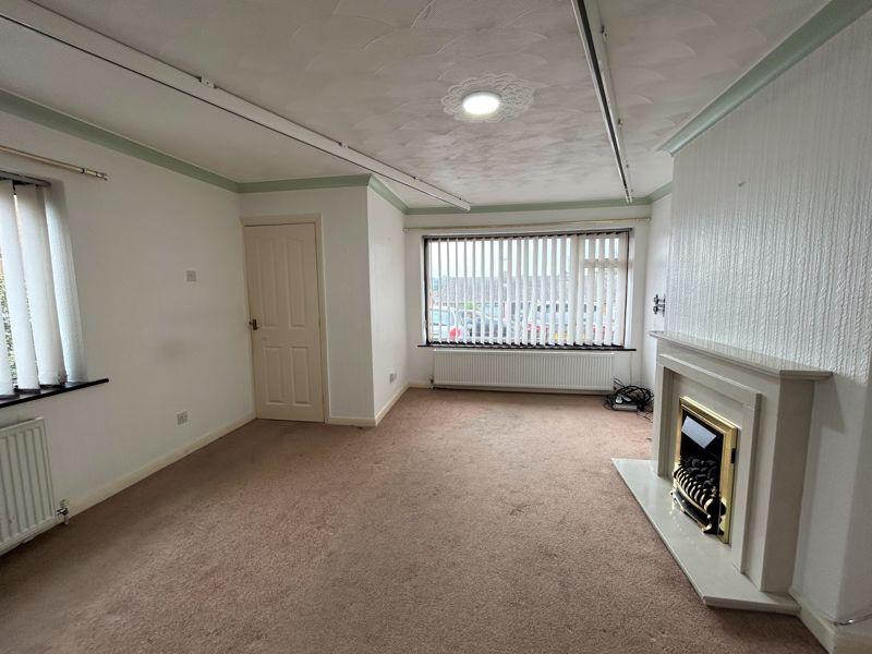 Norfolk Road, Borras, Wrexham 3 bed semidetached bungalow for sale £