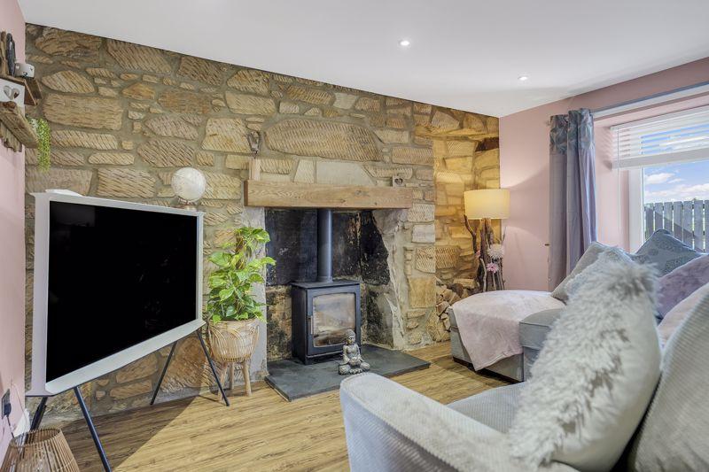 30 Kilmarnock Road, Symington, Kilmarnock 2 bed cottage for sale £130,000