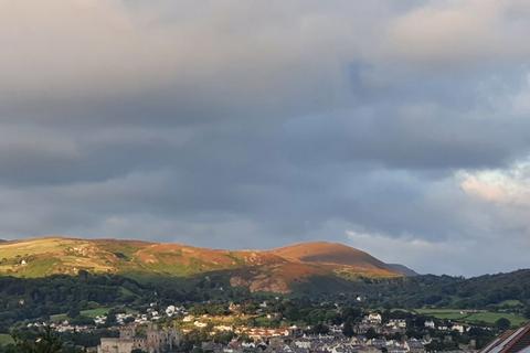 11 Dalar Aur, Llandudno Junction, LL31 9FH