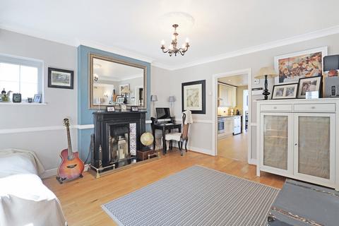12 Fairfield Road, Epping, CM16 6SU