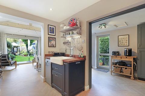 12 Fairfield Road, Epping, CM16 6SU