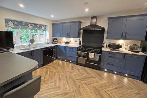 4 bedroom detached house for sale - Stratford Lane, Bridgnorth WV15