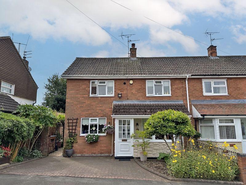 Van Diemans Road, Wombourne 2 bed semidetached house for sale £250,000