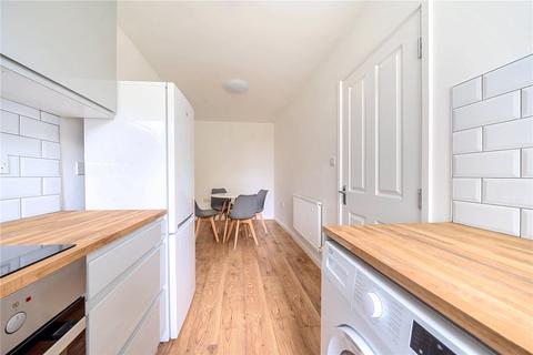 2 bedroom apartment to rent, Mace Street, London, E2